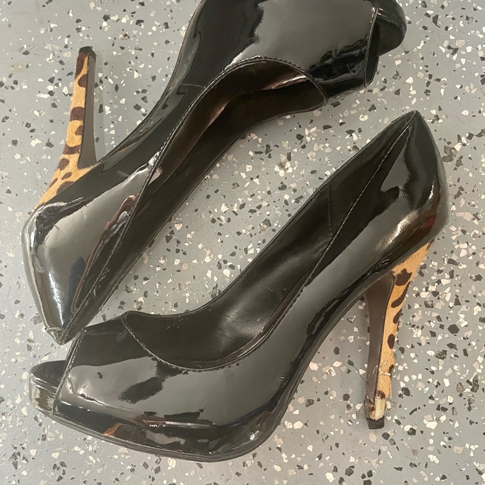 Black and Leopard print Steve Madden High Heels